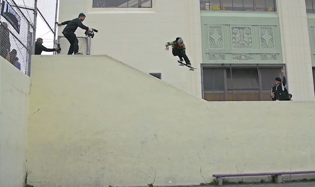 JAWS - LYON 25 STAIR THROWBACK  Throwback to this Aaron Jaws